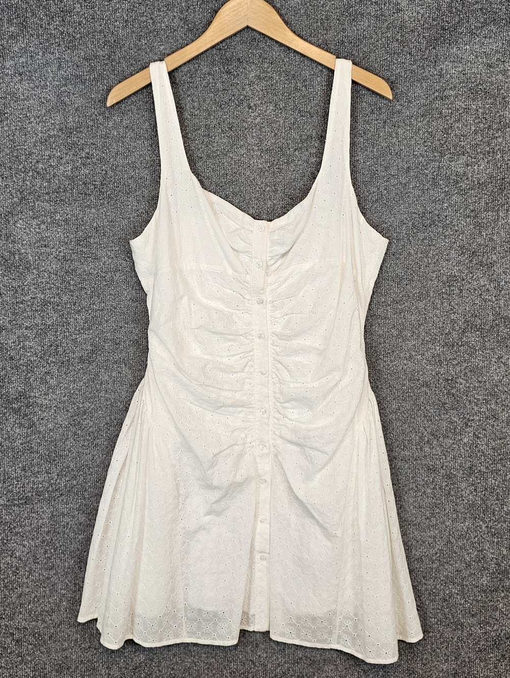 ALL IN FAVOR - NWT White Cotton Eyelet Ruched Mini Dress